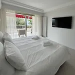 Elegant 2 Bedroom With Parking Appartement Cannes