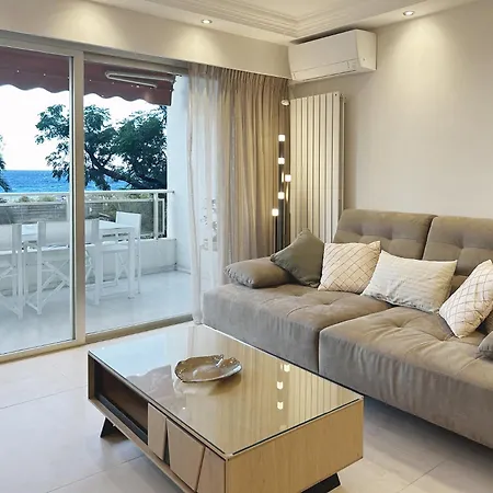 Elegant 2 Bedroom With Parking Daire *